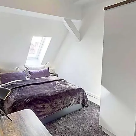 Boardinghouse 4* إمدن