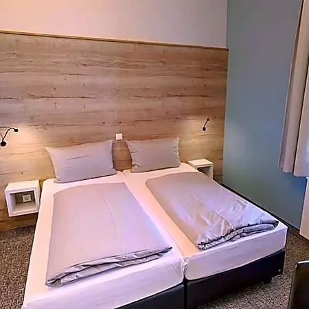 Boardinghouse 4*