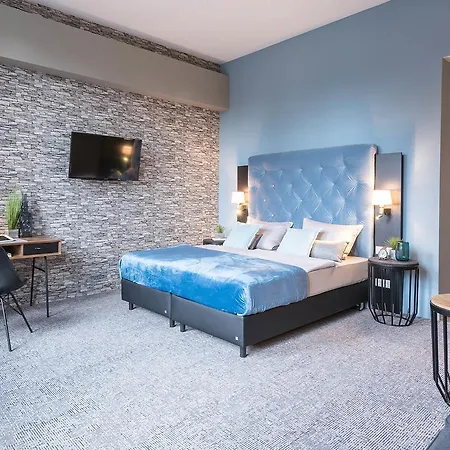 Boardinghouse Apartahotel 4*